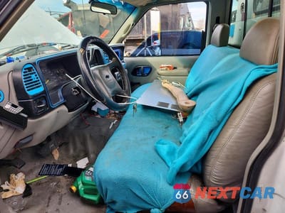 Zdjęcie 7 z 12 samochodu: 1999 CHEVROLET GMT-400 UTILITY / SERVICE TRUCK VIN:1GBJC34R2XF005685 - miniatura
