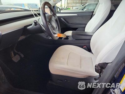 Zdjęcie 7 z 13 samochodu: 2023 TESLA MODEL Y VIN:7SAYGAEE8PF797816 - miniatura