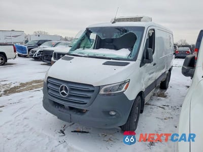 2023 MERCEDES BENZ SPRINTER 2500 DELIVERY VAN W1Y4NBHY4PT150870 - główne zdjęcie licytacji z USA - miniatura
