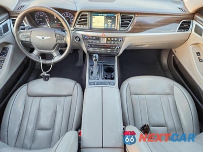 Zdjęcie 8 z 13 samochodu: 2015 HYUNDAI GENESIS 3.8L VIN:KMHGN4JE9FU094619 - miniatura
