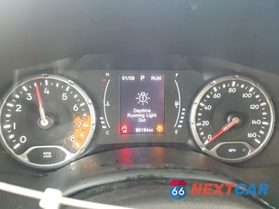 Zdjęcie 9 z 13 samochodu: 2017 JEEP RENEGADE LATITUDE VIN:ZACCJBBB3HPF01653 - miniatura