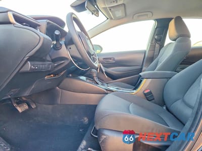 Zdjęcie 7 z 12 samochodu: 2022 TOYOTA COROLLA LE VIN:JTDEPMAEXNJ224462 - miniatura