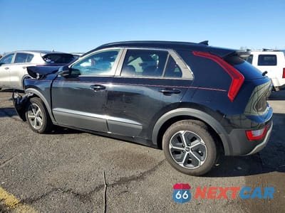 Drugie zdjęcie samochodu z przodu: 2023 KIA NIRO LX VIN:KNDCP3LE4P5099159 - miniatura