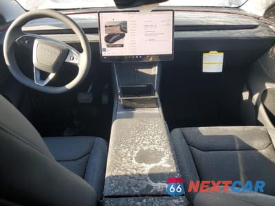 Zdjęcie 8 z 13 samochodu: 2026 TESLA MODEL Y VIN:7SAYGDEE5TA611609 - miniatura