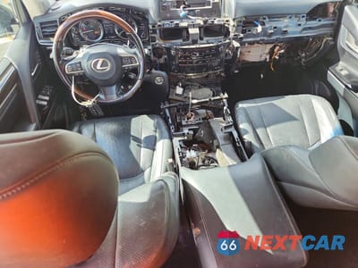 Zdjęcie 8 z 14 samochodu: 2018 LEXUS LX 570 TWO-ROW VIN:JTJHY7AX5J4265259 - miniatura