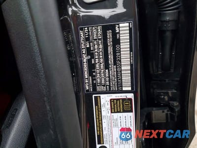 Zdjęcie 14 z 14 samochodu: 2025 MERCEDES-BENZ GLC 300 4MATIC VIN:W1NKM4HB5SF328100 - miniatura