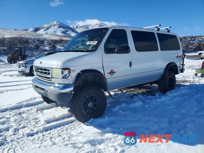 2002 FORD ECONOLINE E350 SUPER DUTY WAGON 1FMNE31F02HB58625 - główne zdjęcie licytacji z USA - miniatura