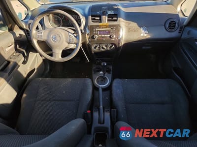 Zdjęcie 8 z 13 samochodu: 2013 SUZUKI SX4 VIN:JS2YB5A31D6101902 - miniatura