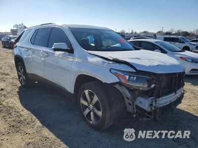 Czwarte zdjęcie samochodu z boku: 2018 CHEVROLET TRAVERSE LT VIN:1GNEVHKW7JJ113227 - miniatura