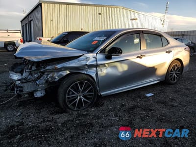 2023 TOYOTA CAMRY SE NIGHT SHADE 4T1G11AKXPU736881 - główne zdjęcie licytacji z USA - miniatura