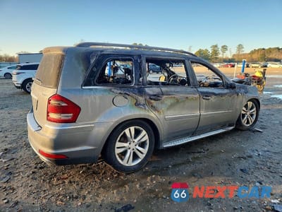 Trzecie zdjęcie samochodu z tyłu: 2011 MERCEDES-BENZ GL 450 4MATIC VIN:4JGBF7BE4BA714599 - miniatura