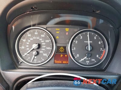 Zdjęcie 9 z 12 samochodu: 2009 BMW 328 I SULEV VIN:WBAWR33529P154798 - miniatura