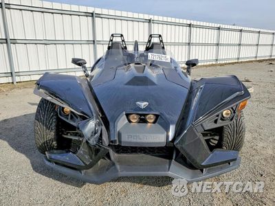 Drugie zdjęcie samochodu z przodu: 2017 POLARIS SLINGSHOT VIN:57XAASFA0H8121564 - miniatura
