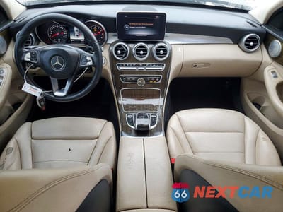 Zdjęcie 8 z 12 samochodu: 2018 MERCEDES-BENZ C 300 VIN:55SWF4JB9JU248023 - miniatura