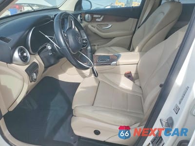 Zdjęcie 7 z 14 samochodu: 2020 MERCEDES-BENZ GLC 300 VIN:W1N0G8DB1LF857038 - miniatura
