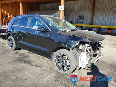 Czwarte zdjęcie samochodu z boku: 2024 KIA NIRO VIN:KNDCR3LE0R5149990 - miniatura