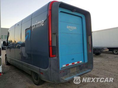 Drugie zdjęcie samochodu z przodu: 2023 RIVIAN EDV 700 VIN:7FCEHEB72PN008310 - miniatura