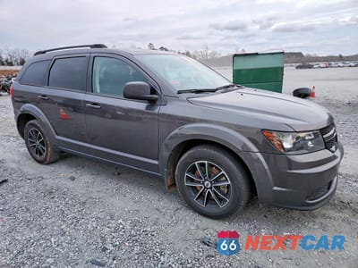 Czwarte zdjęcie samochodu z boku: 2018 DODGE JOURNEY SE VIN:3C4PDCAB1JT383102 - miniatura