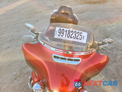 Piąte zdjęcie samochodu w środku: 2014 HARLEY-DAVIDSON FLHTCU ULTRA CLASSIC ELECTRA GLIDE VIN:1HD1FCM14EB653545 - miniatura