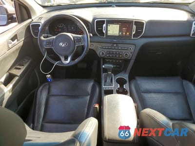 Zdjęcie 8 z 12 samochodu: 2017 KIA SPORTAGE EX VIN:KNDPNCAC8H7180096 - miniatura