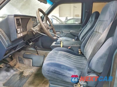 Zdjęcie 7 z 12 samochodu: 1993 CHEVROLET SUBURBAN K1500 VIN:1GNFK16K3PJ405154 - miniatura