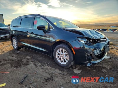 Czwarte zdjęcie samochodu z boku: 2021 CHRYSLER VOYAGER LXI VIN:2C4RC1DG3MR520863 - miniatura