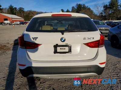 Zdjęcie 6 z 13 samochodu: 2014 BMW X1 XDRIVE28I VIN:WBAVL1C50EVY17549 - miniatura