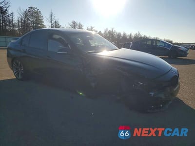 Czwarte zdjęcie samochodu z boku: 2016 BMW 328 XI SULEV VIN:WBA8E3G58GNU02429 - miniatura