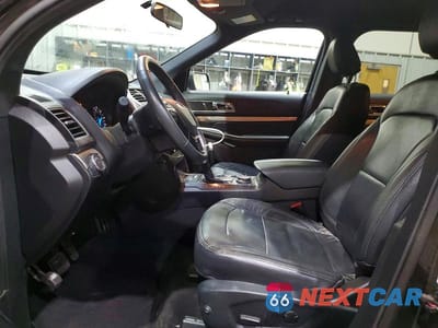 Zdjęcie 7 z 14 samochodu: 2019 FORD EXPLORER XLT VIN:1FM5K8D84KGB32327 - miniatura