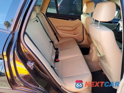 Zdjęcie 10 z 11 samochodu: 2014 BMW X1 XDRIVE35I VIN:WBAVM5C54EVV92069 - miniatura