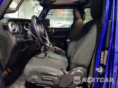 Zdjęcie 7 z 14 samochodu: 2019 JEEP WRANGLER UNLIMITED SAHARA VIN:1C4HJXEN4KW512289 - miniatura