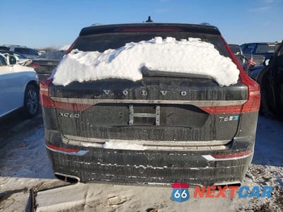 Zdjęcie 6 z 12 samochodu: 2018 VOLVO XC60 T6 R-DESIGN VIN:YV4A22RM7J1025826 - miniatura