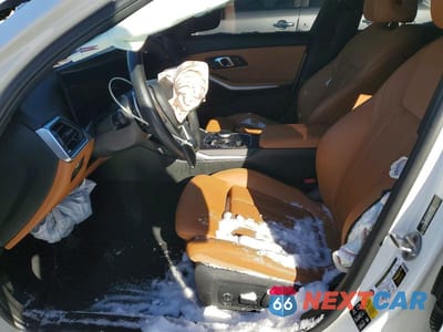 Zdjęcie 7 z 11 samochodu: 2024 BMW 330XI VIN:3MW89FF04R8E06091 - miniatura