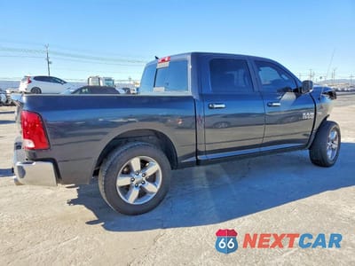 Trzecie zdjęcie samochodu z tyłu: 2017 RAM 1500 SLT VIN:1C6RR6LT6HS642817 - miniatura