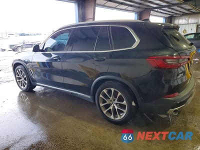 Drugie zdjęcie samochodu z przodu: 2019 BMW X5 XDRIVE40I VIN:5UXCR6C56KLL02938 - miniatura