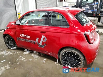 Drugie zdjęcie samochodu z przodu: 2024 FIAT 500 E RED VIN:ZFAFFAA47RX216262 - miniatura