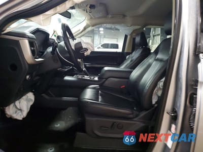 Zdjęcie 7 z 14 samochodu: 2022 FORD EXPEDITION MAX XLT VIN:1FMJK1JT9NEA53458 - miniatura