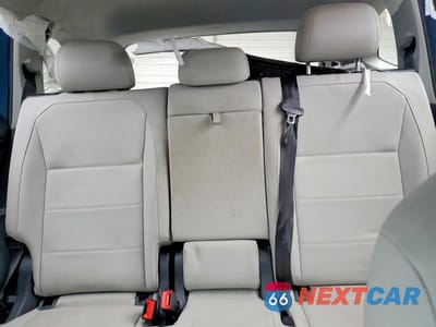 Zdjęcie 10 z 13 samochodu: 2019 VOLKSWAGEN TIGUAN SE VIN:3VV2B7AX9KM121098 - miniatura