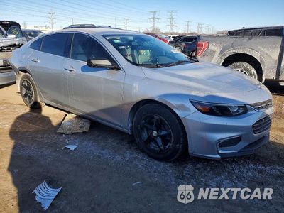 Czwarte zdjęcie samochodu z boku: 2017 CHEVROLET MALIBU LS VIN:1G1ZB5ST2HF235586 - miniatura