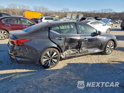 Trzecie zdjęcie samochodu z tyłu: 2019 NISSAN ALTIMA SV VIN:1N4BL4DV4KC234257 - miniatura