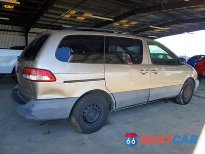 Trzecie zdjęcie samochodu z tyłu: 2003 TOYOTA SIENNA LE VIN:4T3ZF13C83U543128 - miniatura