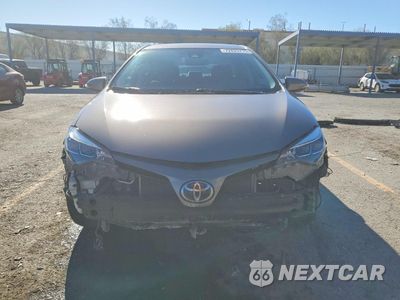 Piąte zdjęcie samochodu w środku: 2018 TOYOTA COROLLA L VIN:2T1BURHE0JC088010 - miniatura