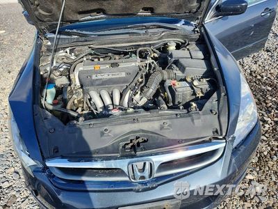 Zdjęcie 11 z 11 samochodu: 2007 HONDA ACCORD LX VIN:JHMCM56477C023467 - miniatura