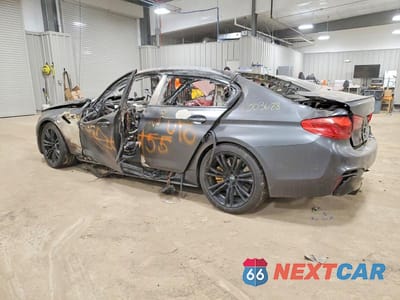 Drugie zdjęcie samochodu z przodu: 2020 BMW M5 BASE VIN:WBSJF0C09LCE86479 - miniatura