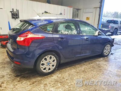 Trzecie zdjęcie samochodu z tyłu: 2012 FORD FOCUS SE VIN:1FAHP3K21CL108182 - miniatura