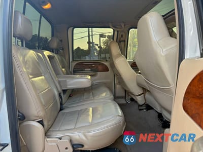 Zdjęcie 6 z 15 samochodu: 2004 FORD F350 SRW SUPER DUTY VIN:1FTSW31P74ED34393 - miniatura