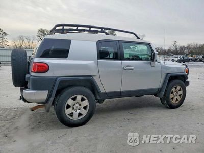 Trzecie zdjęcie samochodu z tyłu: 2007 TOYOTA FJ CRUISER VIN:JTEBU11F170043922 - miniatura