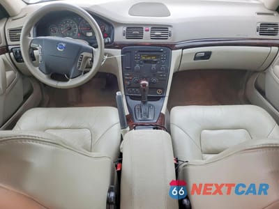 Zdjęcie 8 z 12 samochodu: 2004 VOLVO S80 2.5T VIN:YV1TS59H741381899 - miniatura