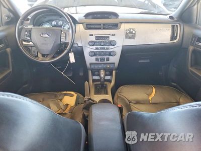 Zdjęcie 8 z 12 samochodu: 2011 FORD FOCUS SEL VIN:1FAHP3HN8BW105391 - miniatura
