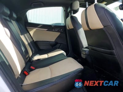 Zdjęcie 10 z 13 samochodu: 2019 HONDA CIVIC SPORT TOURING VIN:SHHFK7H97KU400916 - miniatura
